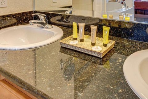 Hôtel, hôtellerie à vendre à Orlando, Floride: 3 chambres № 1989963 - photo 18