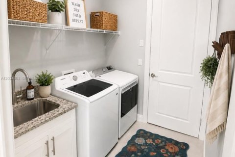 House in Naples, Florida 3 bedrooms № 2189861 - photo 5