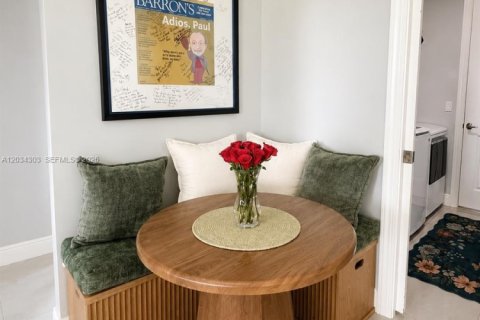 House in Naples, Florida 3 bedrooms № 2189861 - photo 6