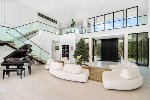 Casa en venta en Southwest Ranches, Florida, 9 dormitorios, 897.44 m2 № 1992171 - foto 19