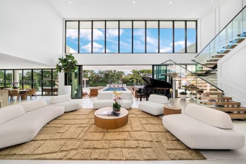 Casa en venta en Southwest Ranches, Florida, 9 dormitorios, 897.44 m2 № 1992171 - foto 16