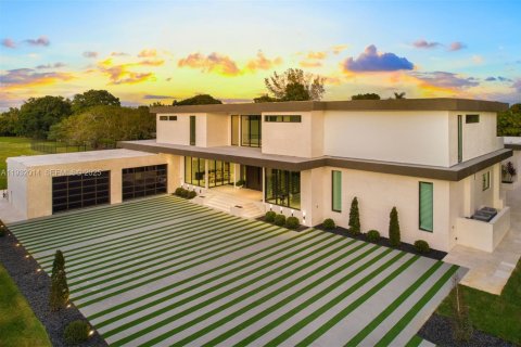 Casa en venta en Southwest Ranches, Florida, 9 dormitorios, 897.44 m2 № 1992171 - foto 3