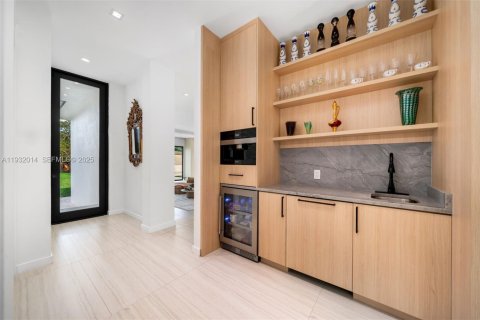 Casa en venta en Southwest Ranches, Florida, 9 dormitorios, 897.44 m2 № 1992171 - foto 28