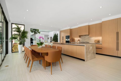 Casa en venta en Southwest Ranches, Florida, 9 dormitorios, 897.44 m2 № 1992171 - foto 23