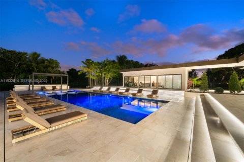 Casa en venta en Southwest Ranches, Florida, 9 dormitorios, 897.44 m2 № 1992171 - foto 10