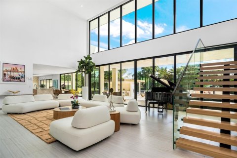 Casa en venta en Southwest Ranches, Florida, 9 dormitorios, 897.44 m2 № 1992171 - foto 17