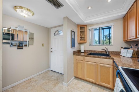 Copropriété à louer à Clearwater, Floride: 2 chambres, 80.36 m2 № 2214385 - photo 8