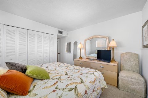 Copropriété à louer à Clearwater, Floride: 2 chambres, 80.36 m2 № 2214385 - photo 24