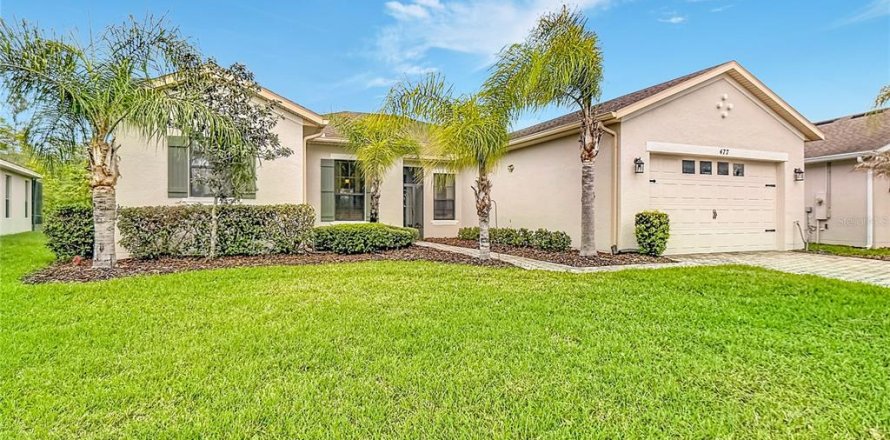 Casa en Poinciana, Florida 3 dormitorios, 217.86 m2 № 2212967