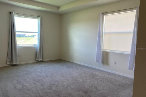House in Spring Hill, Florida 4 bedrooms, 235.69 sq.m. № 1547205 - photo 16
