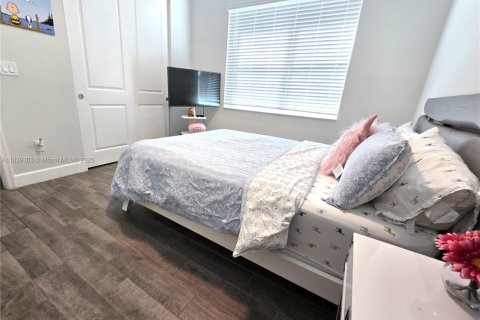 Casa en venta en Loxahatchee Groves, Florida, 3 dormitorios, 178.37 m2 № 1934163 - foto 8