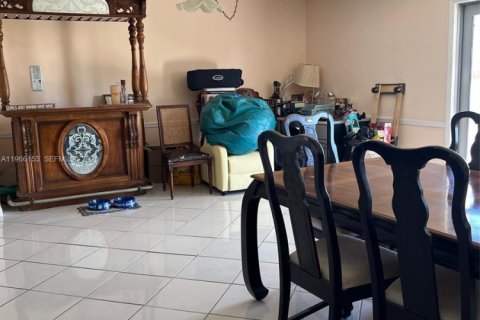 Купить кондоминиум в Серфсайд, Флорида 2 спальни, 119.38м2, № 2028065 - фото 6