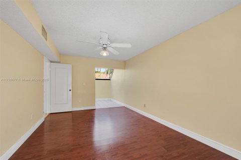 Condominio en venta en Aventura, Florida, 2 dormitorios, 101.82 m2 № 1477409 - foto 14