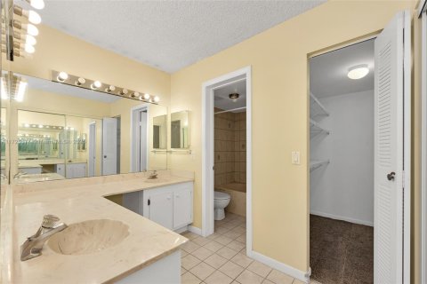 Condominio en venta en Aventura, Florida, 2 dormitorios, 101.82 m2 № 1477409 - foto 17