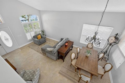 House in Apopka, Florida 4 bedrooms, 209.59 sq.m. № 1902400 - photo 6