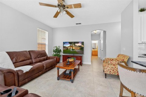 House in Apopka, Florida 4 bedrooms, 209.59 sq.m. № 1902400 - photo 16