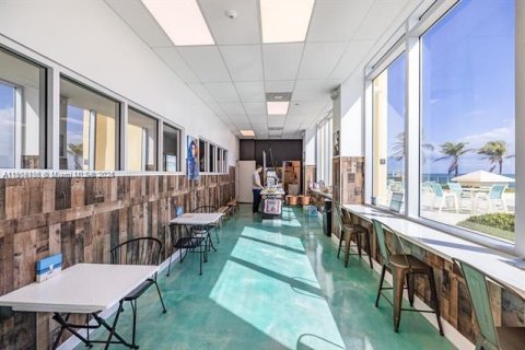 Copropriété à louer à Hollywood, Floride: 51.1 m2 № 1964992 - photo 26