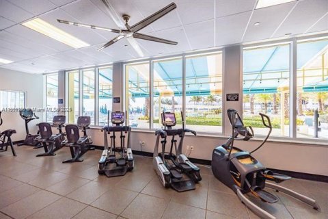 Copropriété à louer à Hollywood, Floride: 51.1 m2 № 1964992 - photo 29