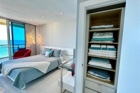 Copropriété à louer à Hollywood, Floride: 51.1 m2 № 1964992 - photo 8