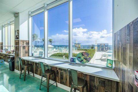 Copropriété à louer à Hollywood, Floride: 51.1 m2 № 1964992 - photo 27