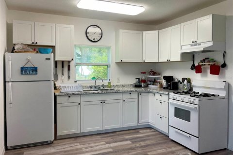 House in Hawthorne, Florida 2 bedrooms, 99.59 sq.m. № 1841576 - photo 11