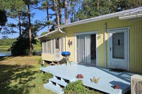 House in Hawthorne, Florida 2 bedrooms, 99.59 sq.m. № 1841576 - photo 4