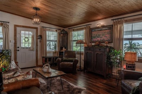 House in Sumter, Florida 3 bedrooms, 145.39 sq.m. № 2299590 - photo 13