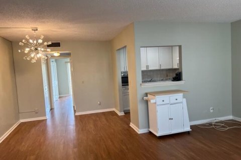 Copropriété à louer à Boca Raton, Floride: 1 chambre, 65.22 m2 № 2249319 - photo 2