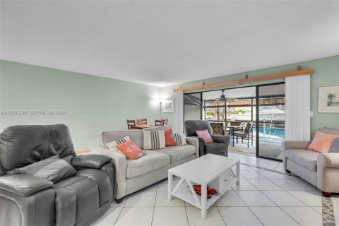 Купить кондоминиум в Марафон, Флорида 3 спальни, 132.57м2, № 2011095 - фото 12