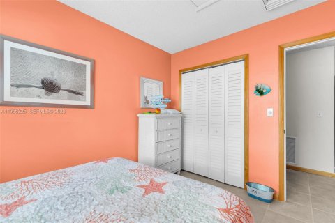 Купить кондоминиум в Марафон, Флорида 3 спальни, 132.57м2, № 2011095 - фото 28