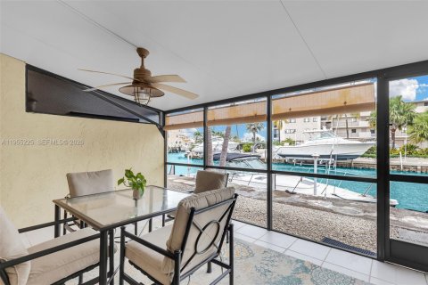 Купить кондоминиум в Марафон, Флорида 3 спальни, 132.57м2, № 2011095 - фото 10