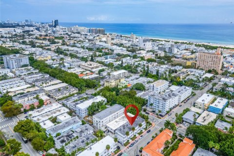 Condo in Miami Beach, Florida, 1 bedroom  № 2028462 - photo 12
