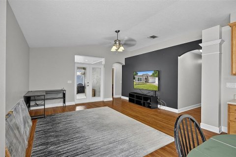 Villa ou maison à vendre à Casselberry, Floride: 5 chambres, 218.41 m2 № 2225753 - photo 28