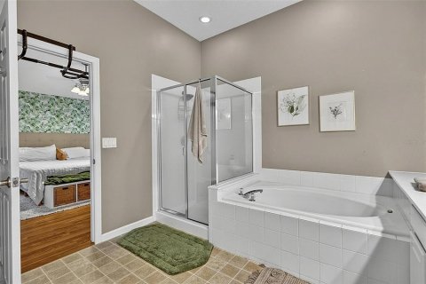 Villa ou maison à vendre à Casselberry, Floride: 5 chambres, 218.41 m2 № 2225753 - photo 19