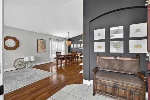 Villa ou maison à vendre à Casselberry, Floride: 5 chambres, 218.41 m2 № 2225753 - photo 5