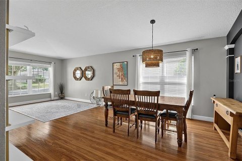 Villa ou maison à vendre à Casselberry, Floride: 5 chambres, 218.41 m2 № 2225753 - photo 11