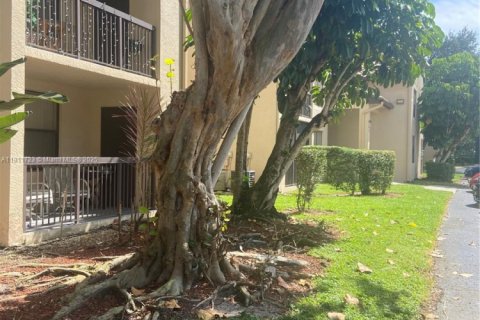 Condominio en alquiler en Pompano Beach, Florida, 2 dormitorios, 74.32 m2 № 1967988 - foto 5