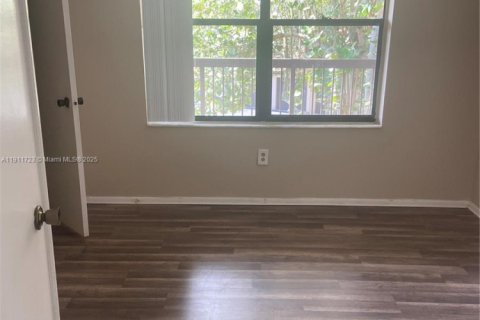 Condominio en alquiler en Pompano Beach, Florida, 2 dormitorios, 74.32 m2 № 1967988 - foto 10