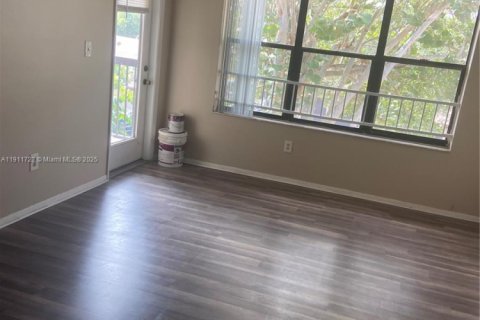 Condominio en alquiler en Pompano Beach, Florida, 2 dormitorios, 74.32 m2 № 1967988 - foto 13