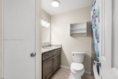 Villa ou maison à vendre à Gainesville, Floride: 3 chambres, 154.03 m2 № 2377176 - photo 16