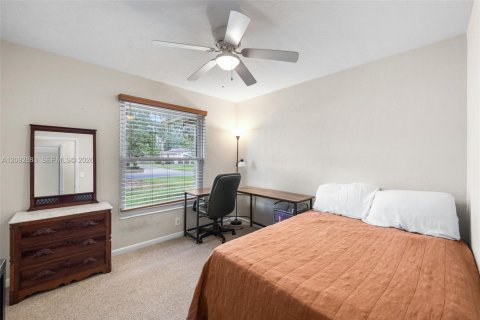 Villa ou maison à vendre à Gainesville, Floride: 3 chambres, 154.03 m2 № 2377176 - photo 15