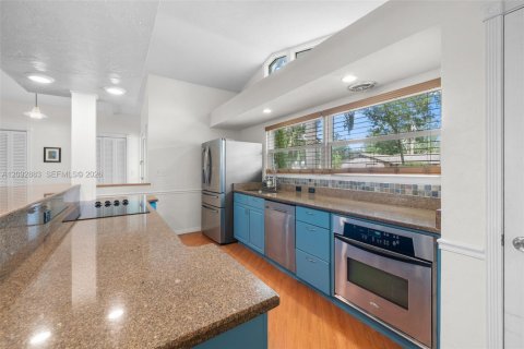 Villa ou maison à vendre à Gainesville, Floride: 3 chambres, 154.03 m2 № 2377176 - photo 3