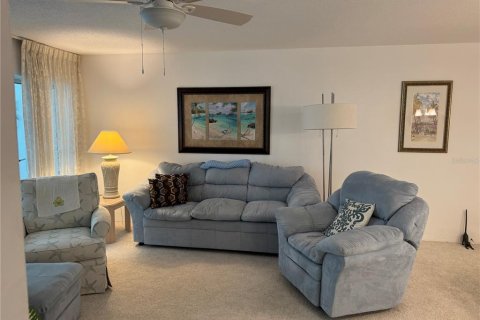 Condo in Port Charlotte, Florida, 2 bedrooms  № 1765936 - photo 4