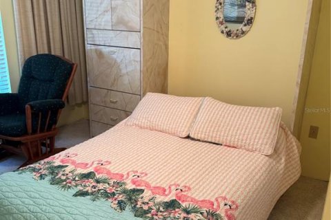 Condo in Port Charlotte, Florida, 2 bedrooms  № 1765936 - photo 10