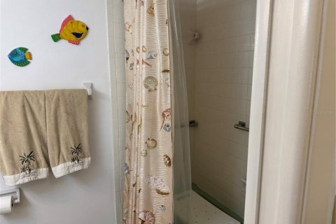 Condo in Port Charlotte, Florida, 2 bedrooms  № 1765936 - photo 9