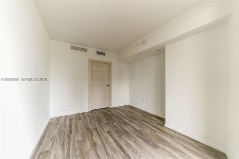 Copropriété à louer à Miami, Floride: 2 chambres, 103.96 m2 № 2168770 - photo 14