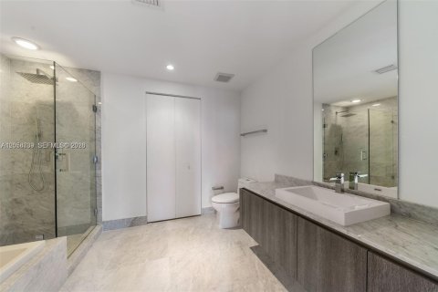 Copropriété à louer à Miami, Floride: 2 chambres, 103.96 m2 № 2168770 - photo 11