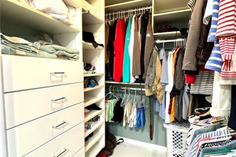 Снять в аренду кондоминиум в Сарасота, Флорида 5 комнат, 99.59м2, № 1721677 - фото 29