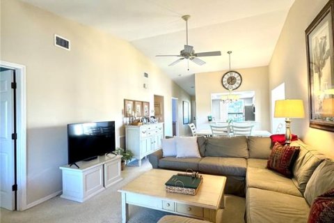 Снять в аренду кондоминиум в Сарасота, Флорида 5 комнат, 99.59м2, № 1721677 - фото 9