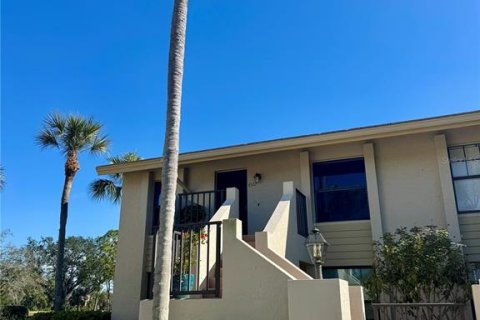 Снять в аренду кондоминиум в Сарасота, Флорида 5 комнат, 99.59м2, № 1721677 - фото 1